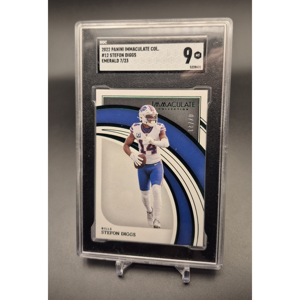 2023 Panini Immaculate‎ Stefon Diggs #12 Emerald /23 SGC 9 Buffalo Bills